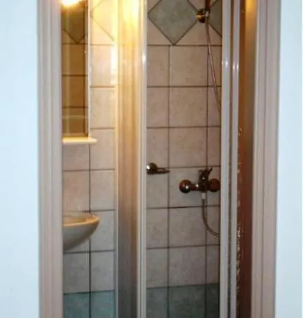 Sundy's 4* 니드리