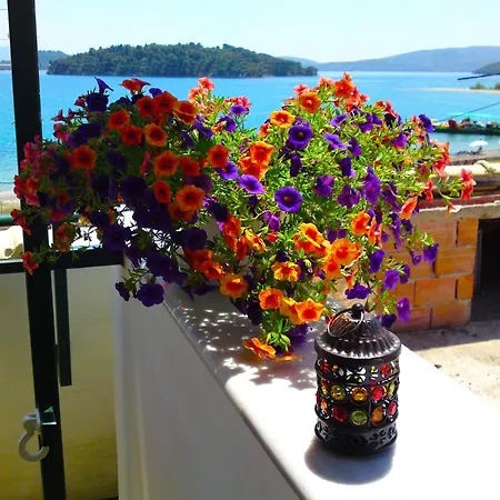 Sundy's Gasthof Nydri (Lefkada)